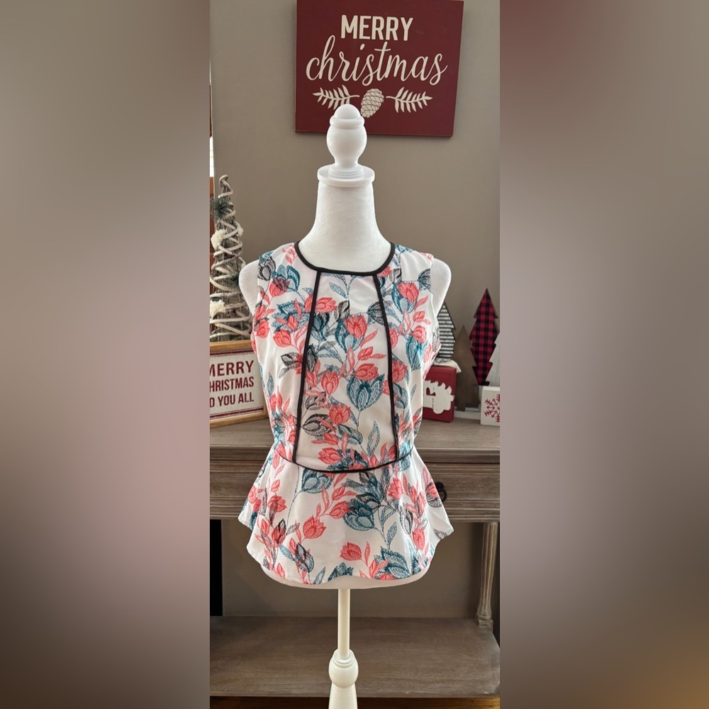 Banana Republic Floral Sleeveless Peplum Blouse